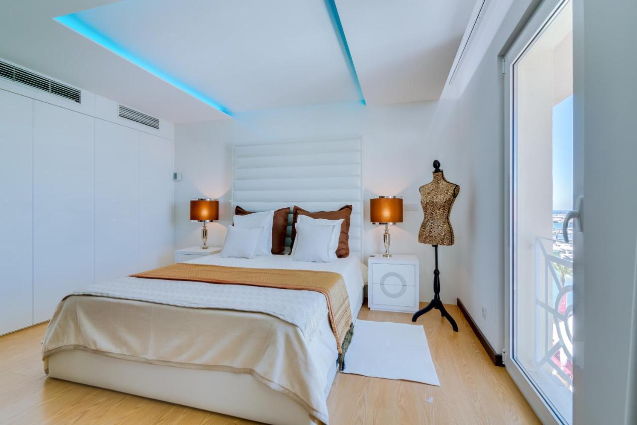 Gold Suites - Luxurious Apartment - Sea View ヴィラモウラ エクステリア 写真