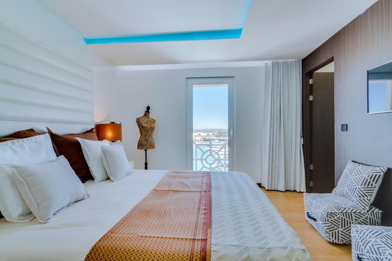 Gold Suites - Luxurious Apartment - Sea View ヴィラモウラ エクステリア 写真